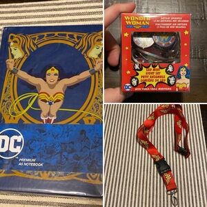 Wonder Woman Notebook & Lanyard & Light Set